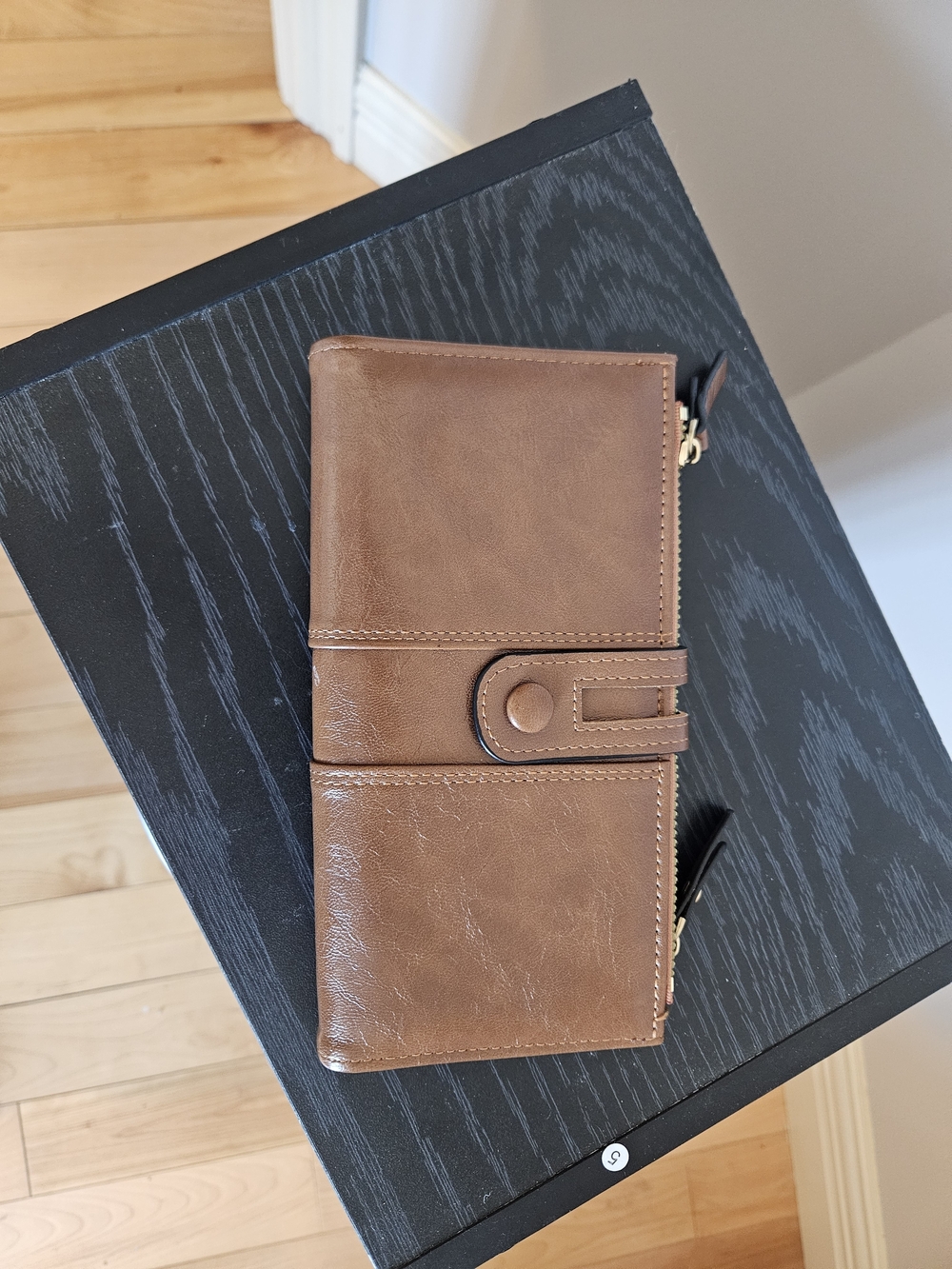 Brown Leather Zip Wallet Clutch